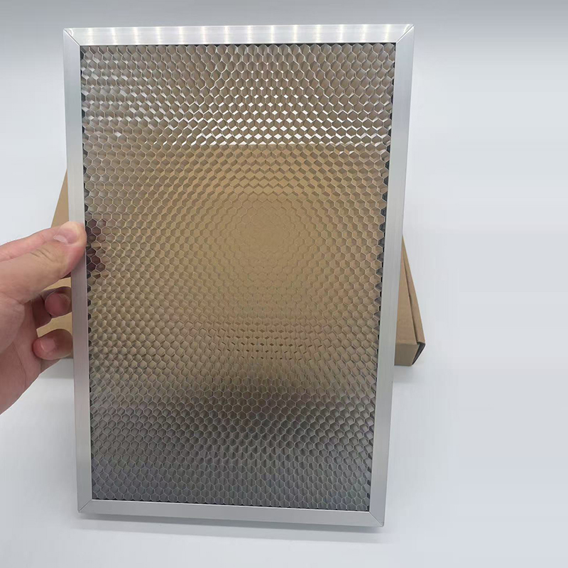 Tavolo da lavoro a nido d'ape  - Honeycomb Laser Bed recensione e prezzo
